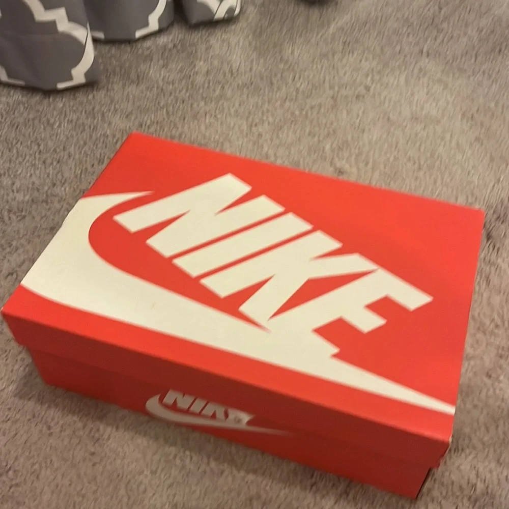 Nike Rosherun Roshe One HYP Shoes Sneakers new Red October 636220 660 Mens Sz 13